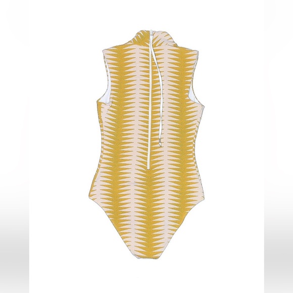 Seea Leana One Piece - Picture 2 of 2